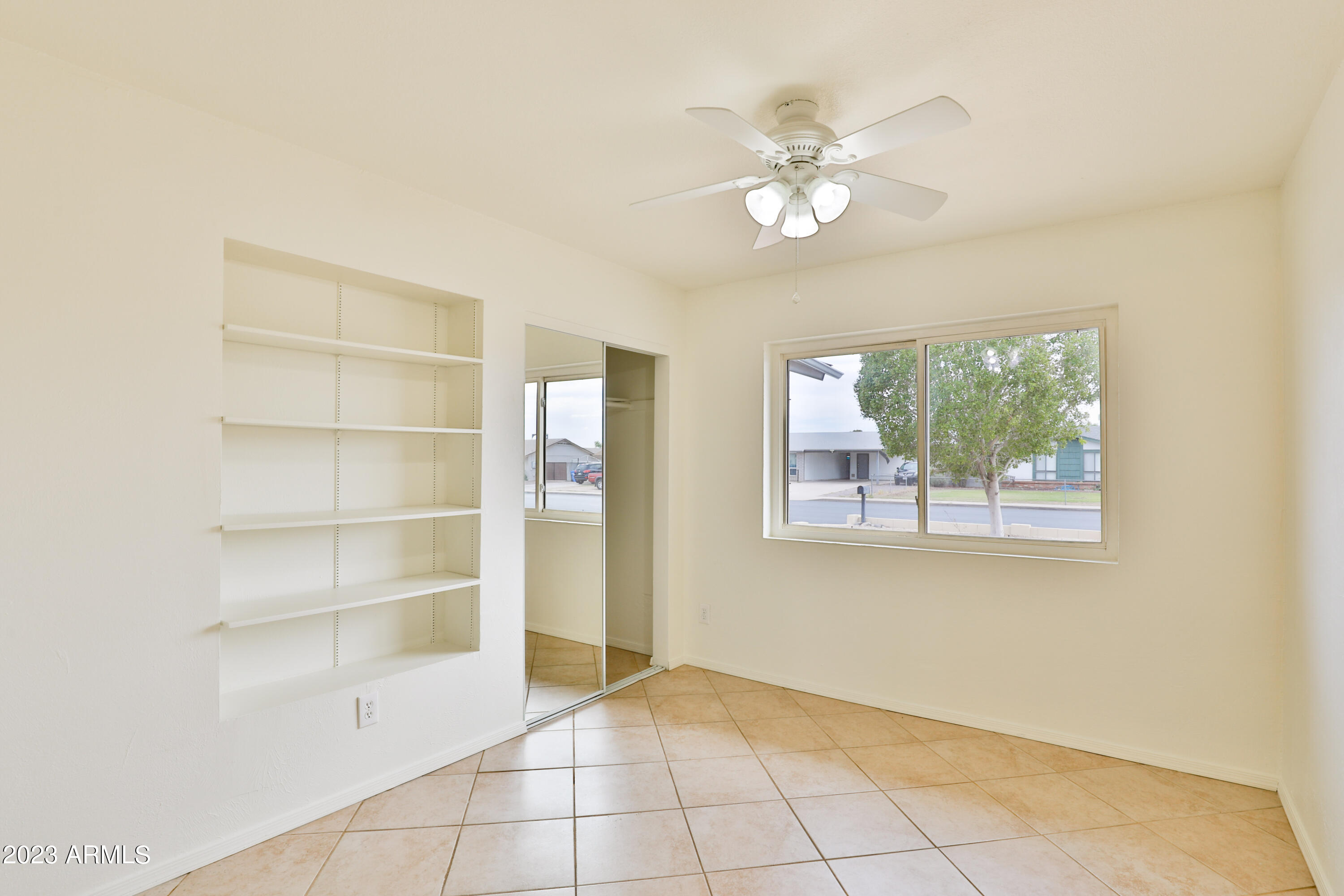 1736 West Utopia Road Phoenix, AZ 85027 - Photo 13 of 25 13-IMG_0086