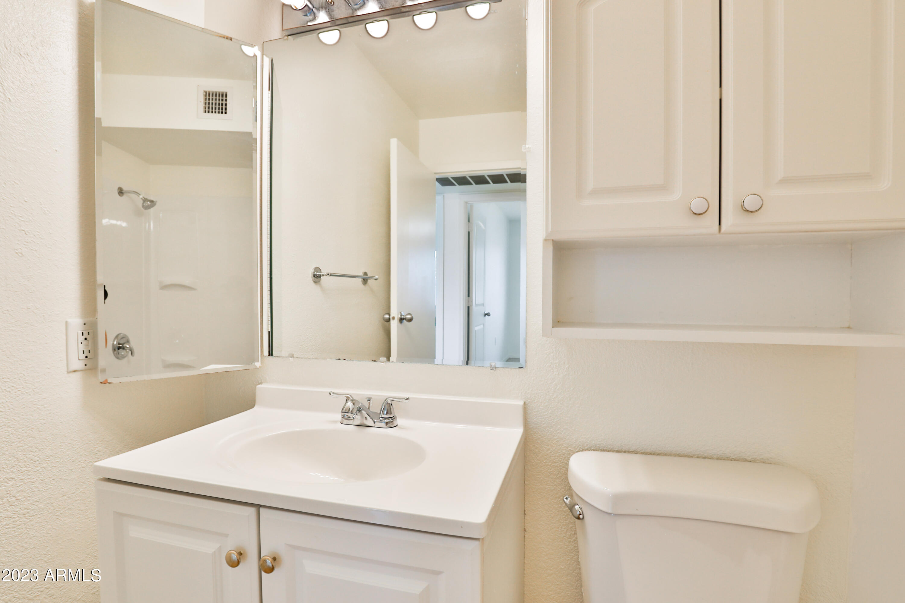1736 West Utopia Road Phoenix, AZ 85027 - Photo 16 of 25 16-IMG_0089