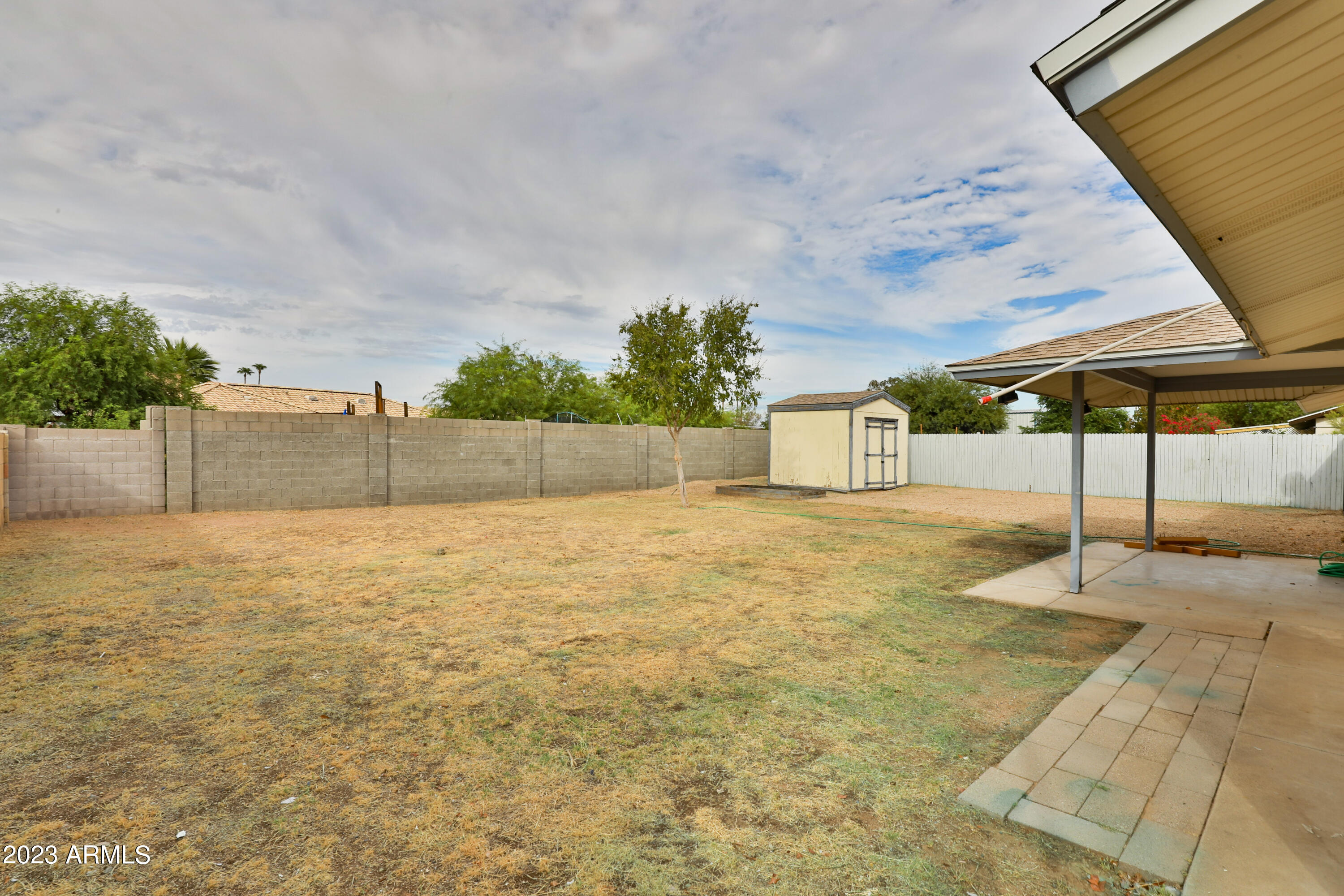 1736 West Utopia Road Phoenix, AZ 85027 - Photo 23 of 25 23-IMG_0096