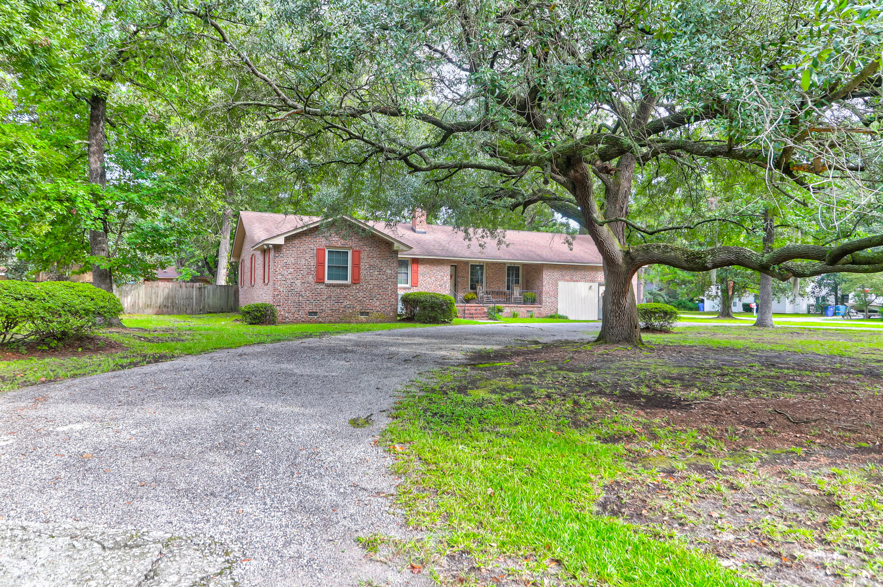 2016 Dogwood Road Charleston, SC 29414 - Photo 29 of 29 2016 Dogwood Road