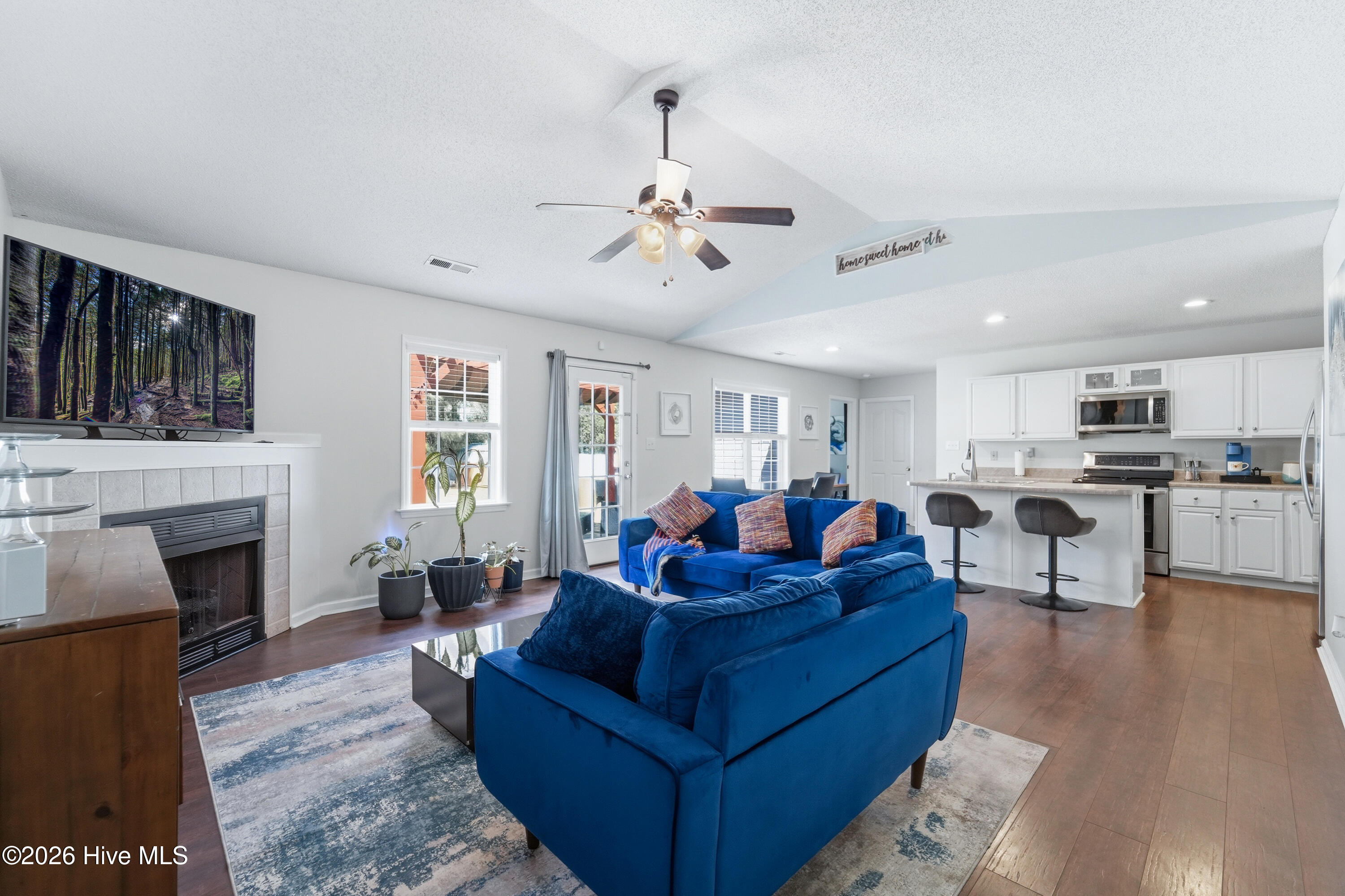 437 Spring Drive Jacksonville, NC 28540 - Photo 11 of 51 DSC08185