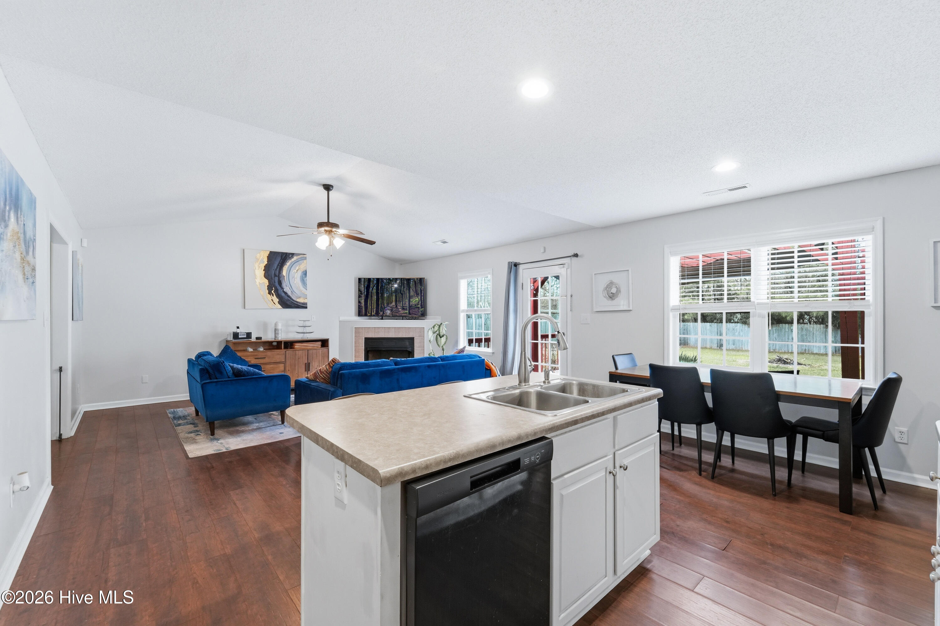 437 Spring Drive Jacksonville, NC 28540 - Photo 20 of 51 DSC08292