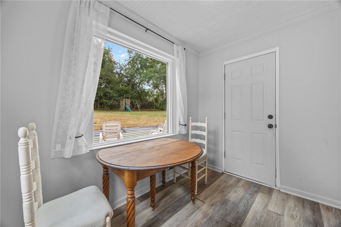 108 Kreag Road Perinton, NY 14450 - Photo 13 of 38