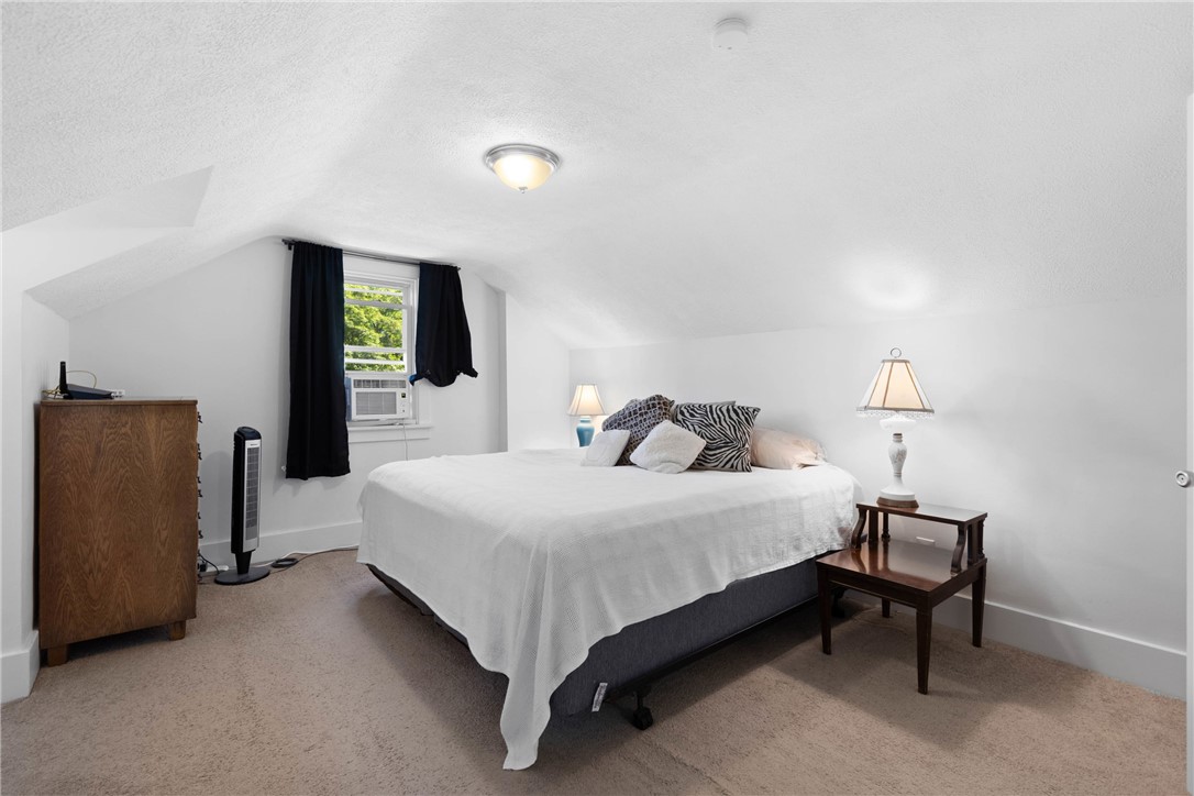 108 Kreag Road Perinton, NY 14450 - Photo 25 of 38