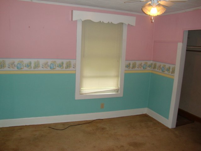 1302 McKelvey Road Fountain Inn, SC 29644 - Photo 11 of 12