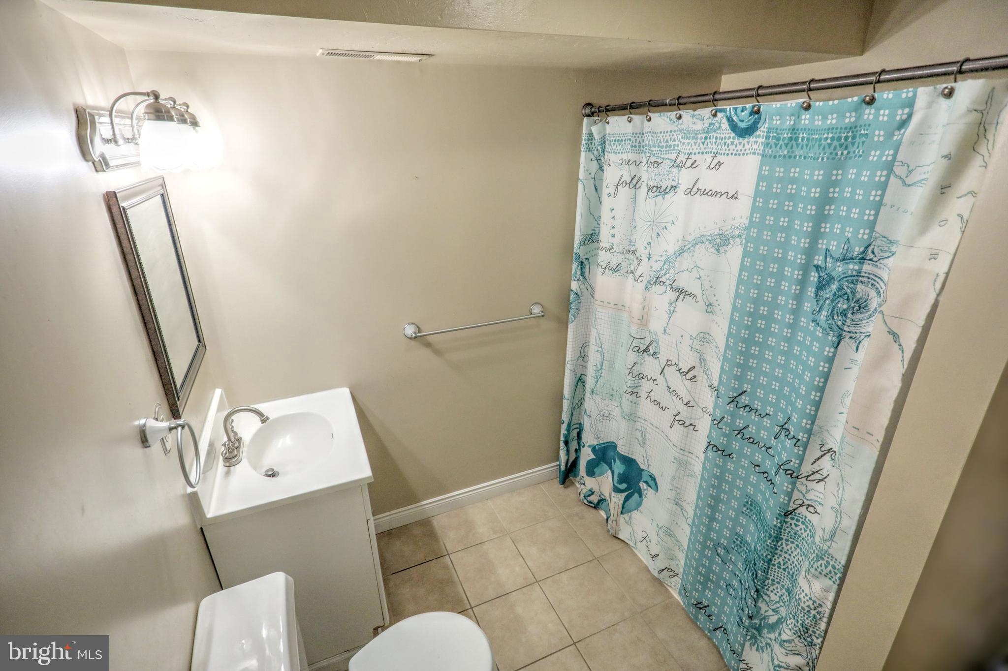 2245 Heather Road York, PA 17408 - Photo 18 of 27 Gallery Image 18