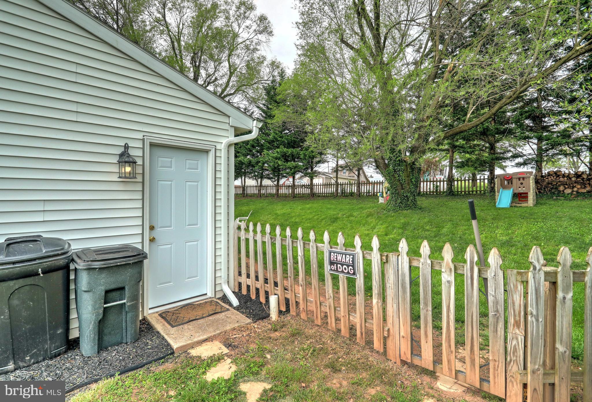2245 Heather Road York, PA 17408 - Photo 25 of 27 Gallery Image 25