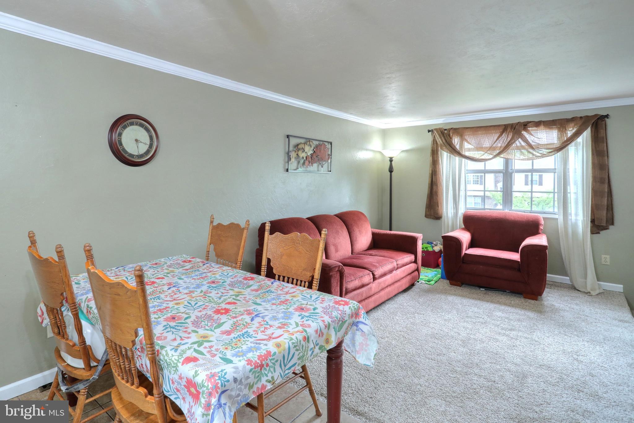 2245 Heather Road York, PA 17408 - Photo 8 of 27 Gallery Image 8