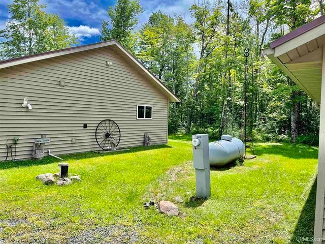 8066 Peltonen Road Hurley, WI 54534 - Photo 21 of 31 Gallery Image 21