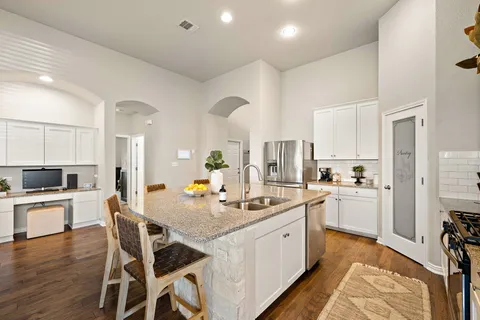 $448,000 | 112 Fattoria Cove, Liberty Hill, TX 78642