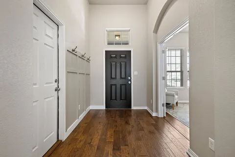 $448,000 | 112 Fattoria Cove, Liberty Hill, TX 78642