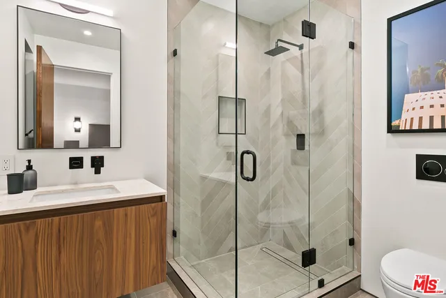 $3,995,000 | 11428 Dona Lola Drive, Studio City, CA 91604