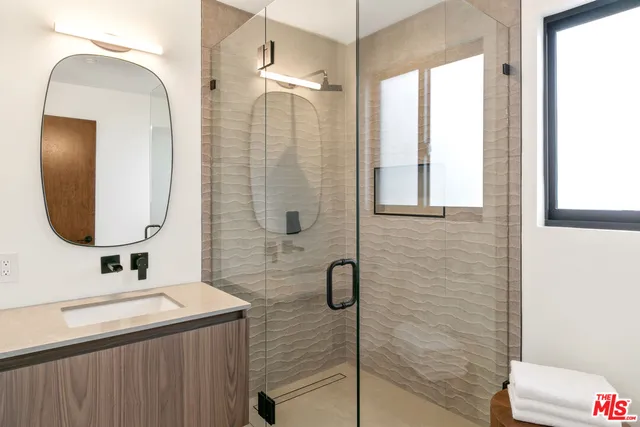 $3,995,000 | 11428 Dona Lola Drive, Studio City, CA 91604