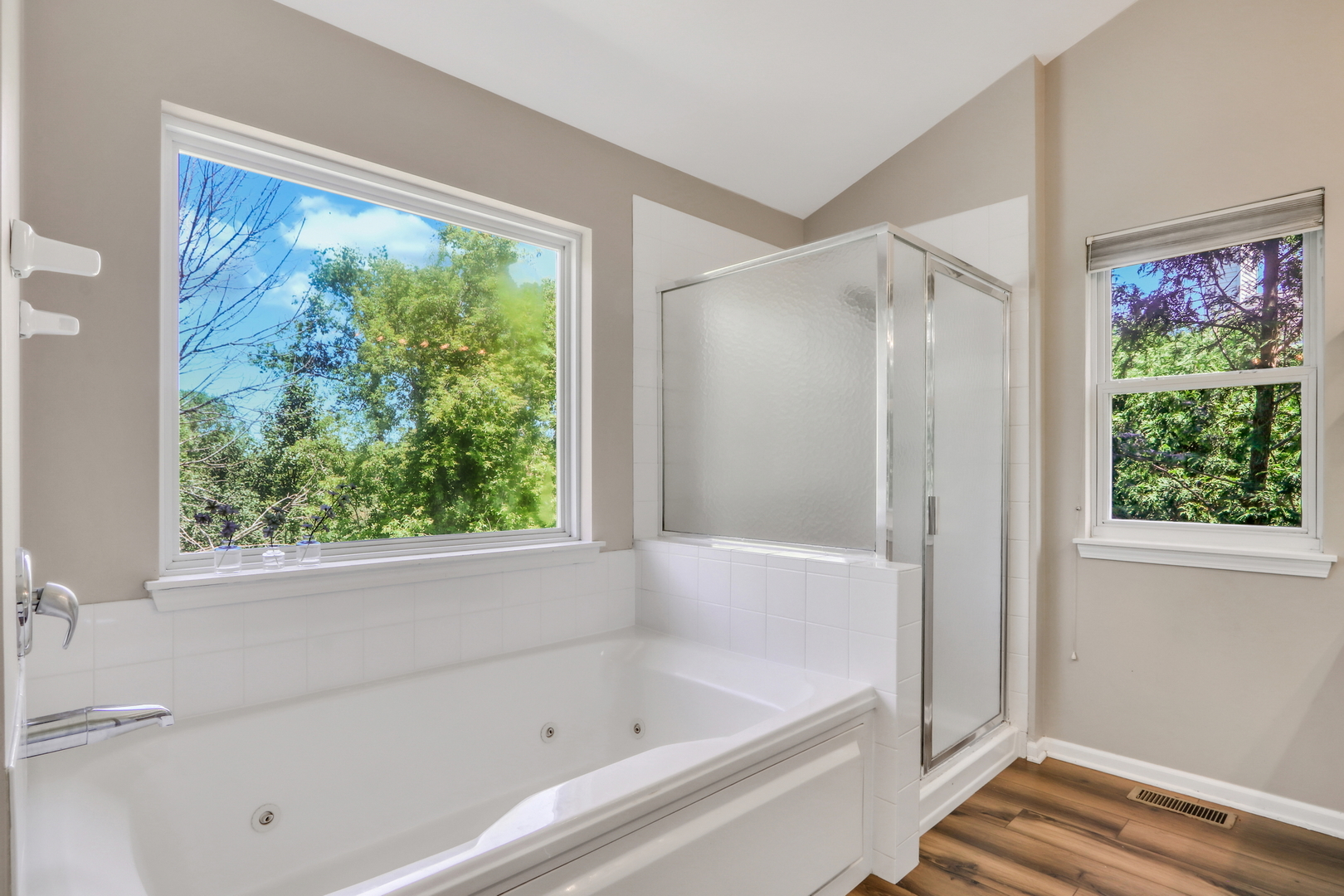 32 Highland Road Grayslake, IL 60030 - Photo 22 of 39 a bathroom with a bathtub and a shower