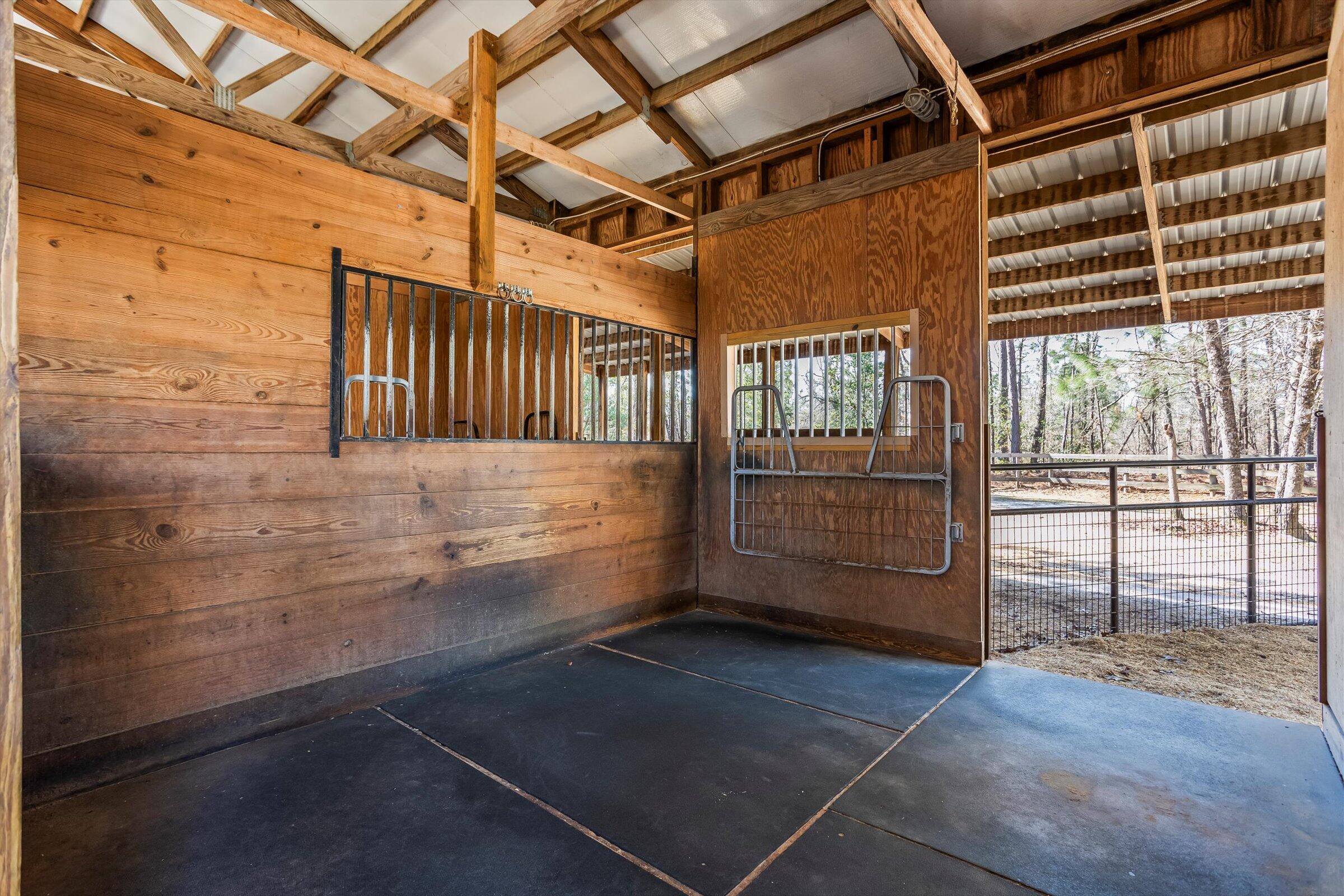 158 North Windsor Road Windsor, SC 29856 - Photo 46 of 85