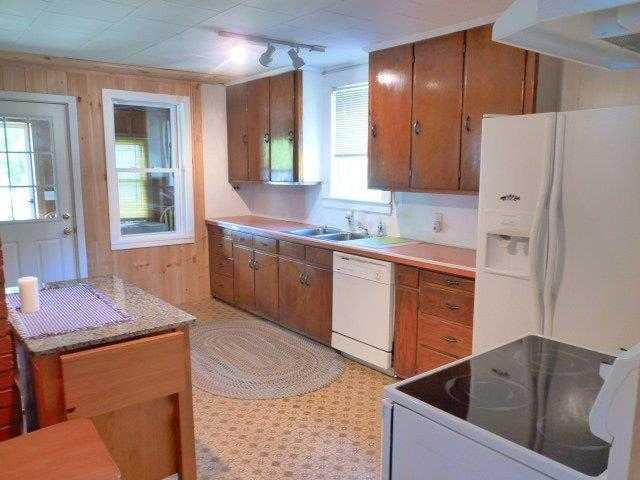 2692 Mariaville Road Ellsworth, ME 04605 - Photo 5 of 34 Kitchen.