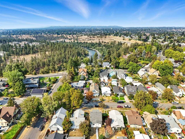$429,995 | 2420 West Maxwell Avenue, Spokane, WA 99201