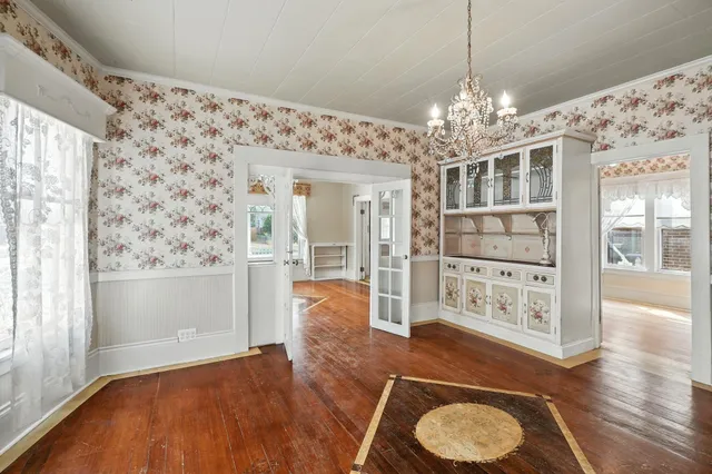 $429,995 | 2420 West Maxwell Avenue, Spokane, WA 99201