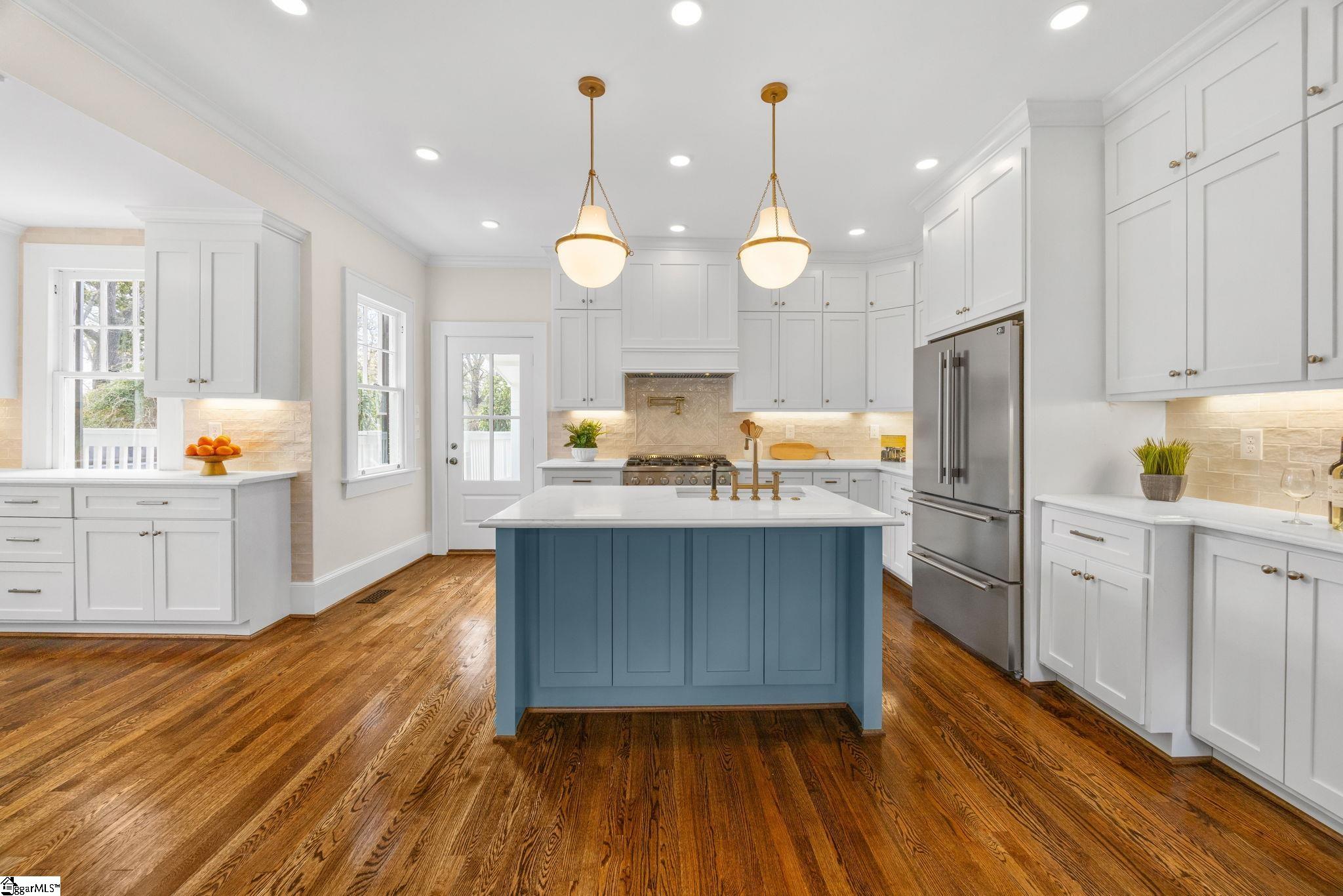 100 Overbrook Circle Greenville, SC 29607 - Photo 15 of 49