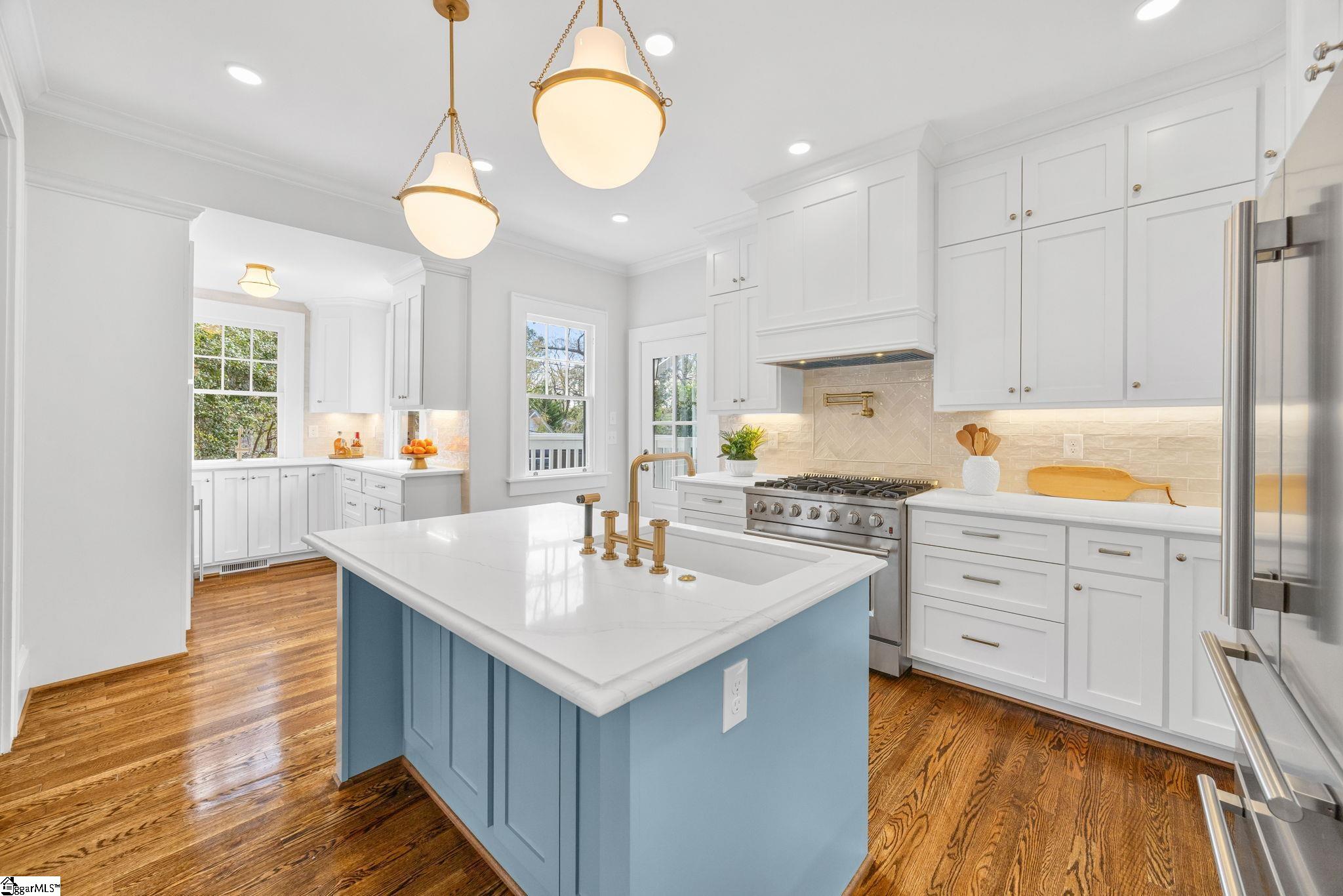 100 Overbrook Circle Greenville, SC 29607 - Photo 16 of 49