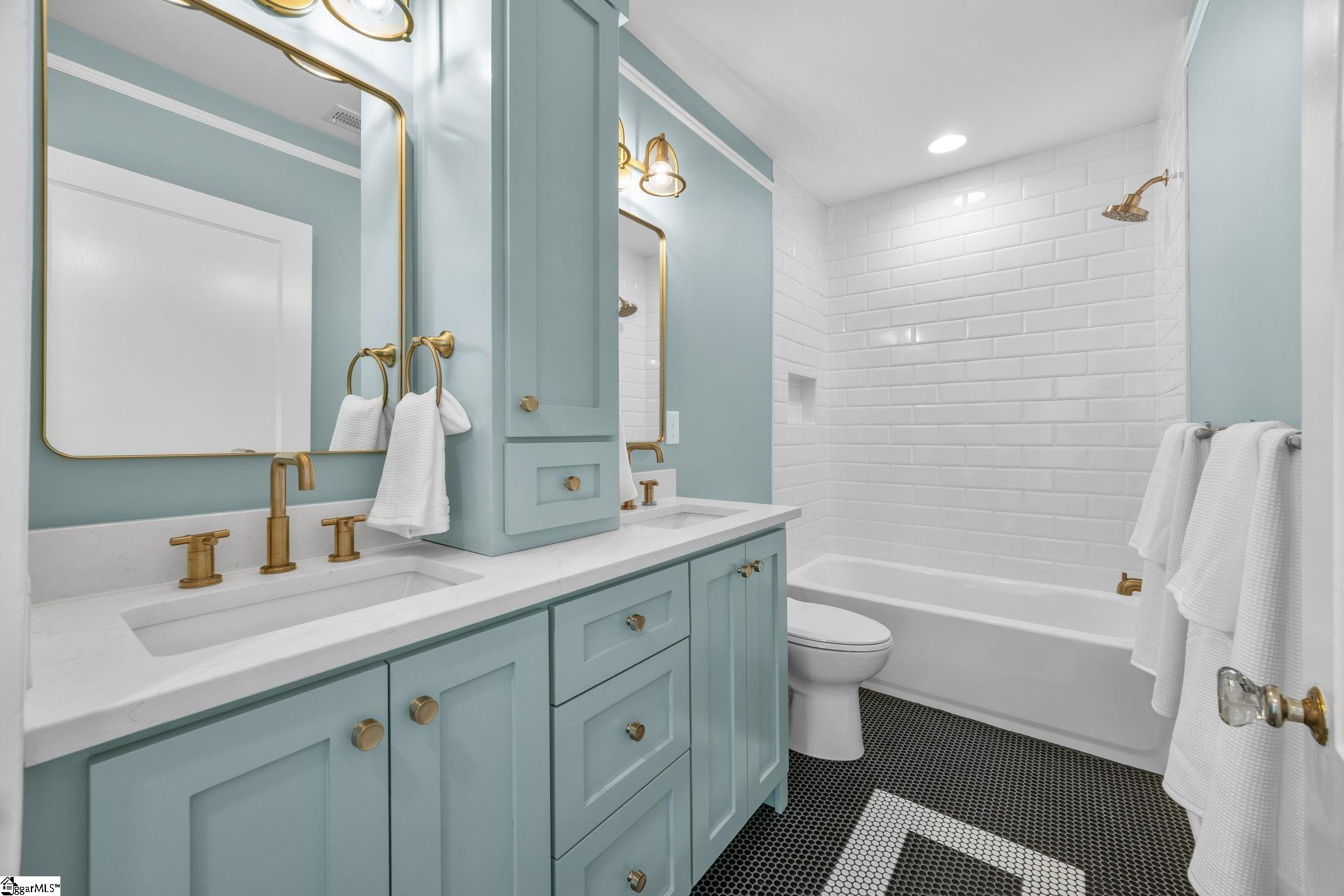 100 Overbrook Circle Greenville, SC 29607 - Photo 37 of 49