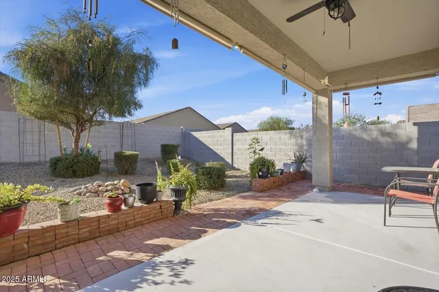 $319,900 | 36425 Pampoloma Avenue, Maricopa, AZ 85138