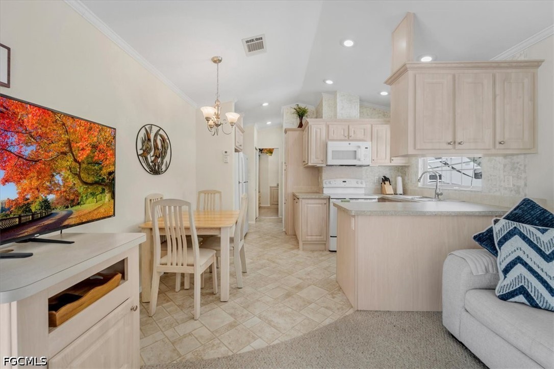 1159 Daniels Road, Unit 74 Moore Haven, FL 33471 - Photo 19 of 39