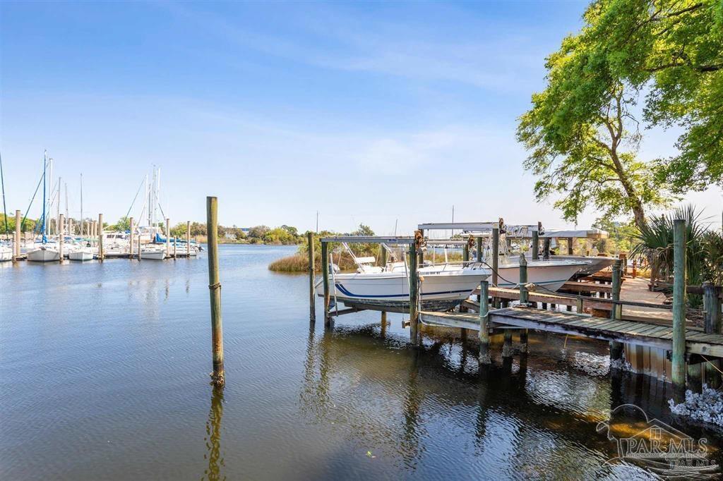 1261 Mahogany Mill Road Pensacola, FL 32507 - Photo 4 of 21