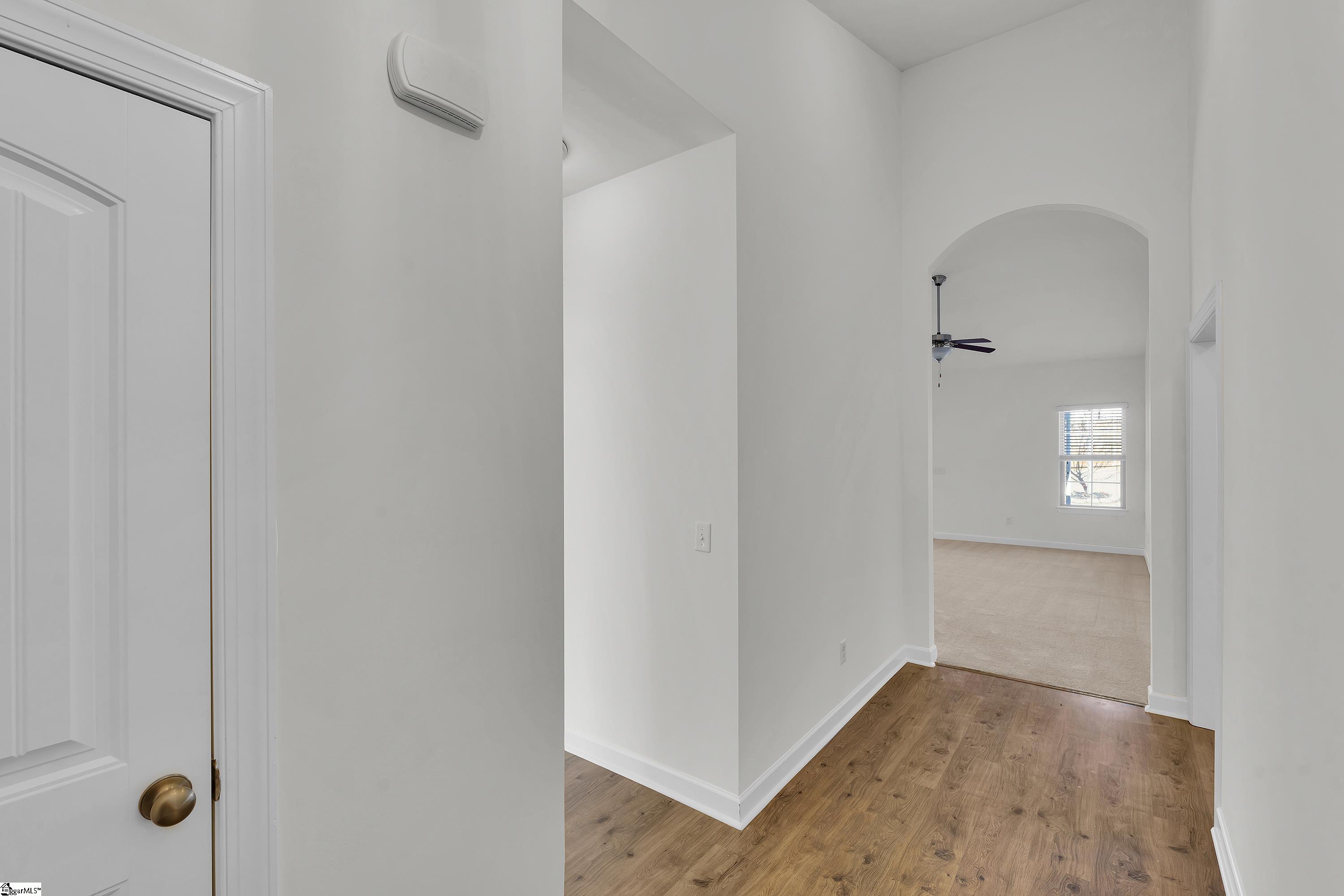 7 Burge Court Simpsonville, SC 29681 - Photo 3 of 27