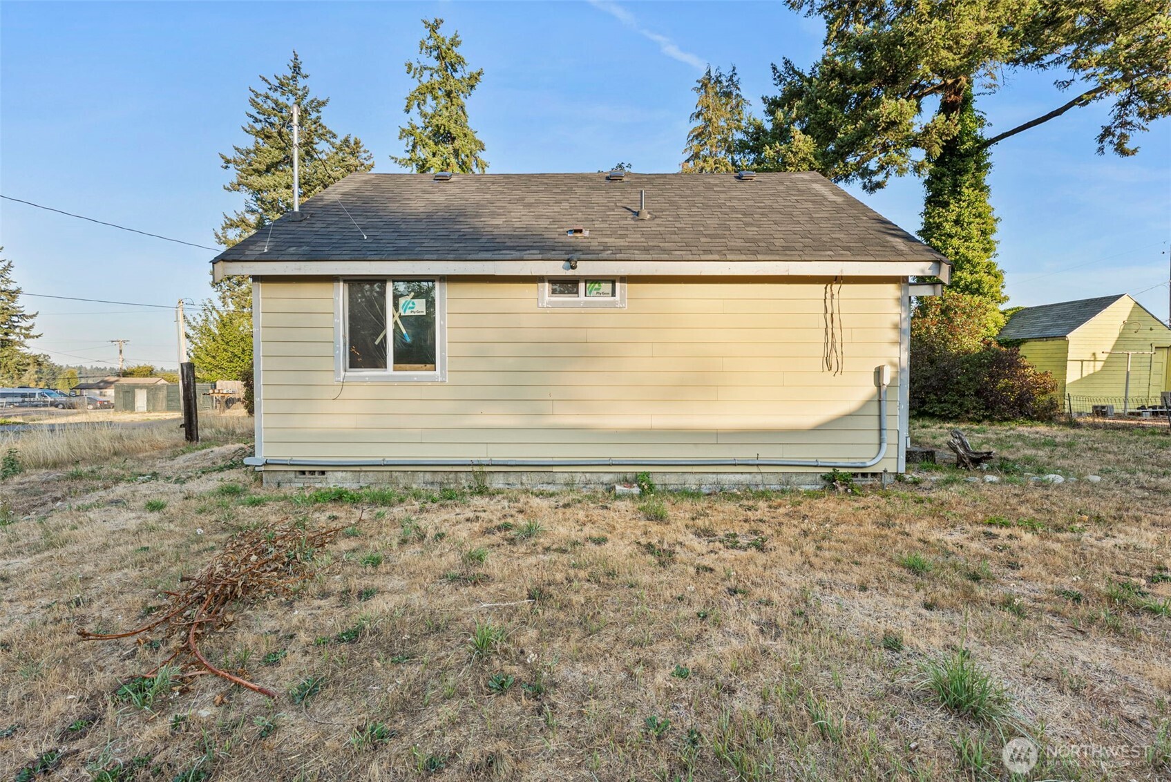15007 Boat Road Southwest Lakewood, WA 98498 - Photo 4 of 27 Gallery Image 4