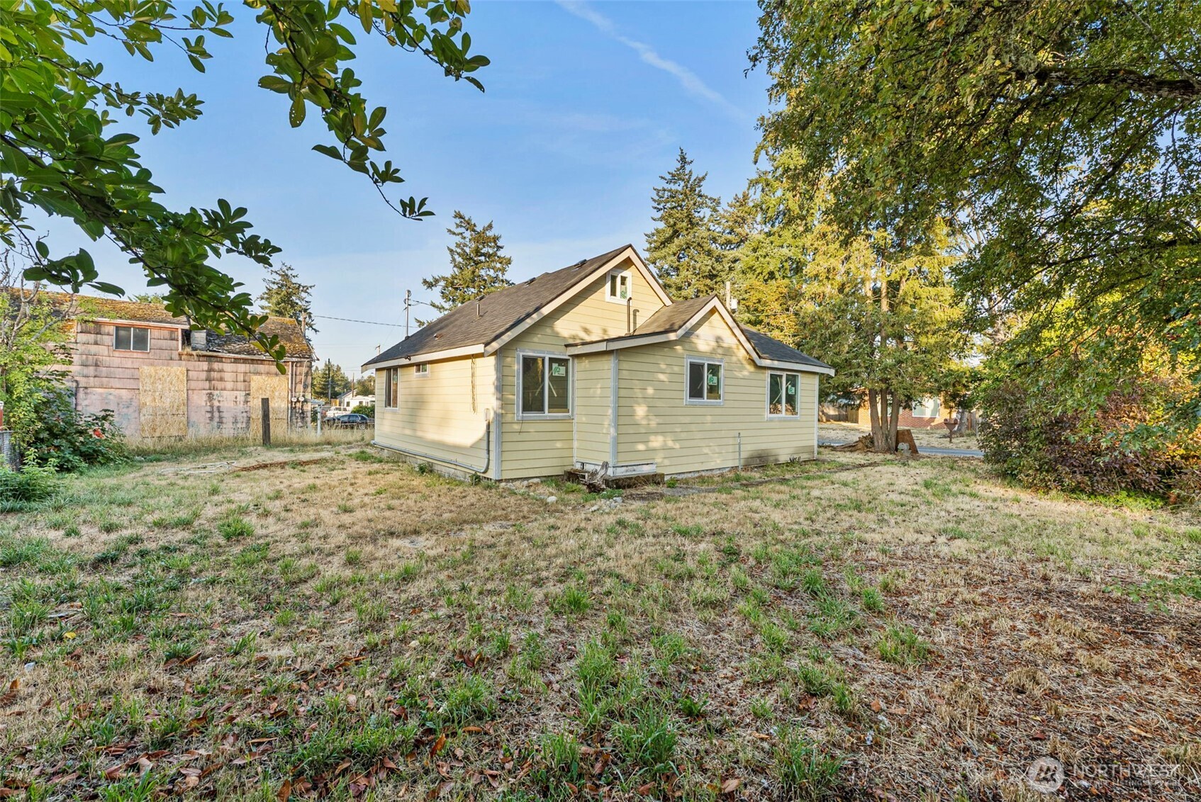 15007 Boat Road Southwest Lakewood, WA 98498 - Photo 5 of 27 Gallery Image 5