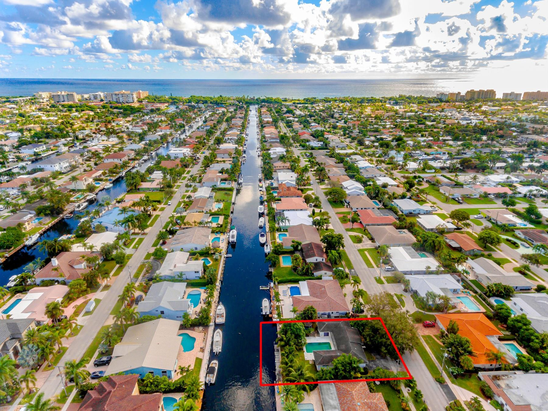 2411 Northeast 46th Street Lighthouse Point, FL 33064 - Photo 5 of 12