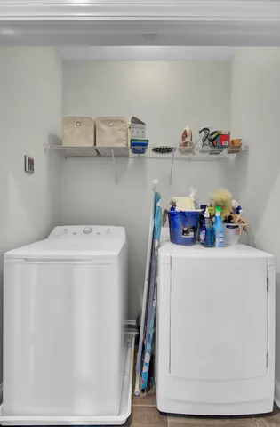 $779,500 | 1543 Prince Edward Street, Mount Pleasant, SC 29466