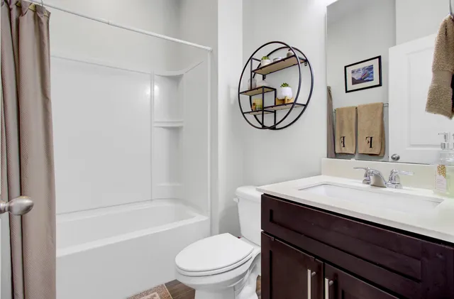 $779,500 | 1543 Prince Edward Street, Mount Pleasant, SC 29466