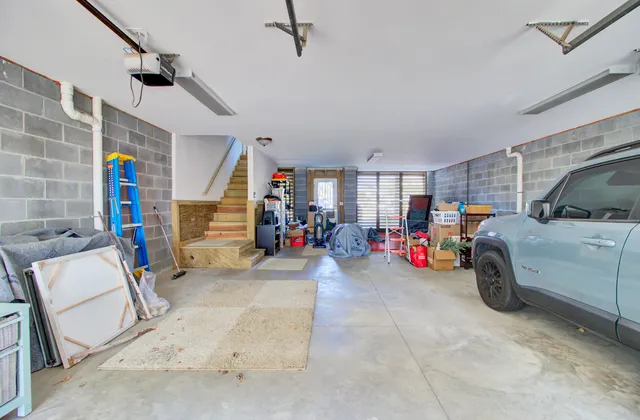 $779,500 | 1543 Prince Edward Street, Mount Pleasant, SC 29466