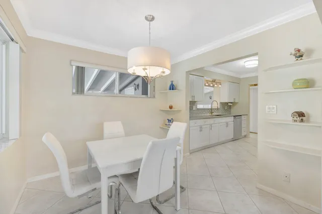 $744,000 | 3792 Northeast 19th Avenue, Oakland Park, FL 33334