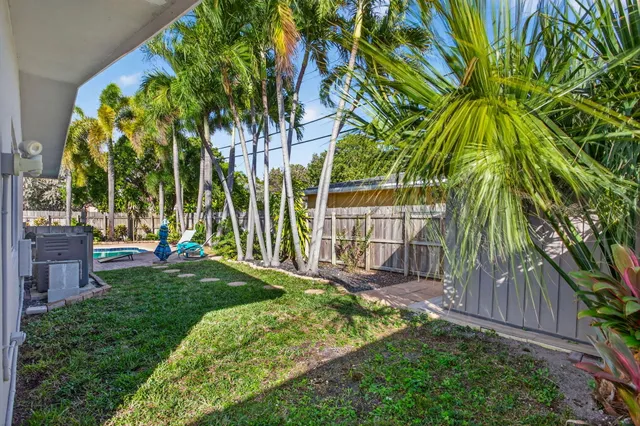 $744,000 | 3792 Northeast 19th Avenue, Oakland Park, FL 33334