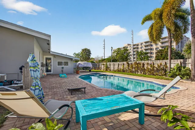 $744,000 | 3792 Northeast 19th Avenue, Oakland Park, FL 33334