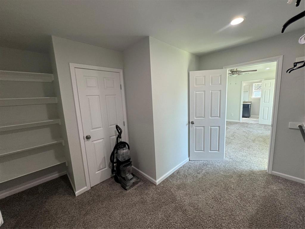 4720 Evening View Drive Granbury, TX 76048 - Photo 13 of 25 a view of an empty room