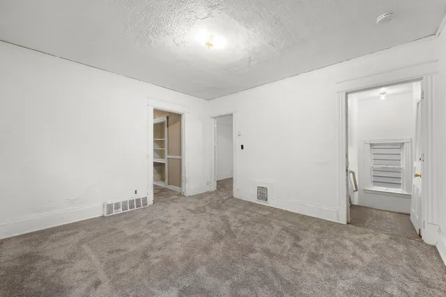 $95,000 | 2833 North 18th Street, Unit 2835, Milwaukee, WI 53206