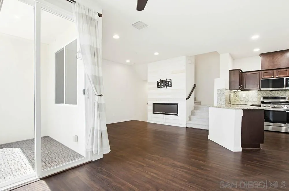 5069 Cascade Way, Unit 101 Oceanside, CA 92057 - Photo 13 of 48