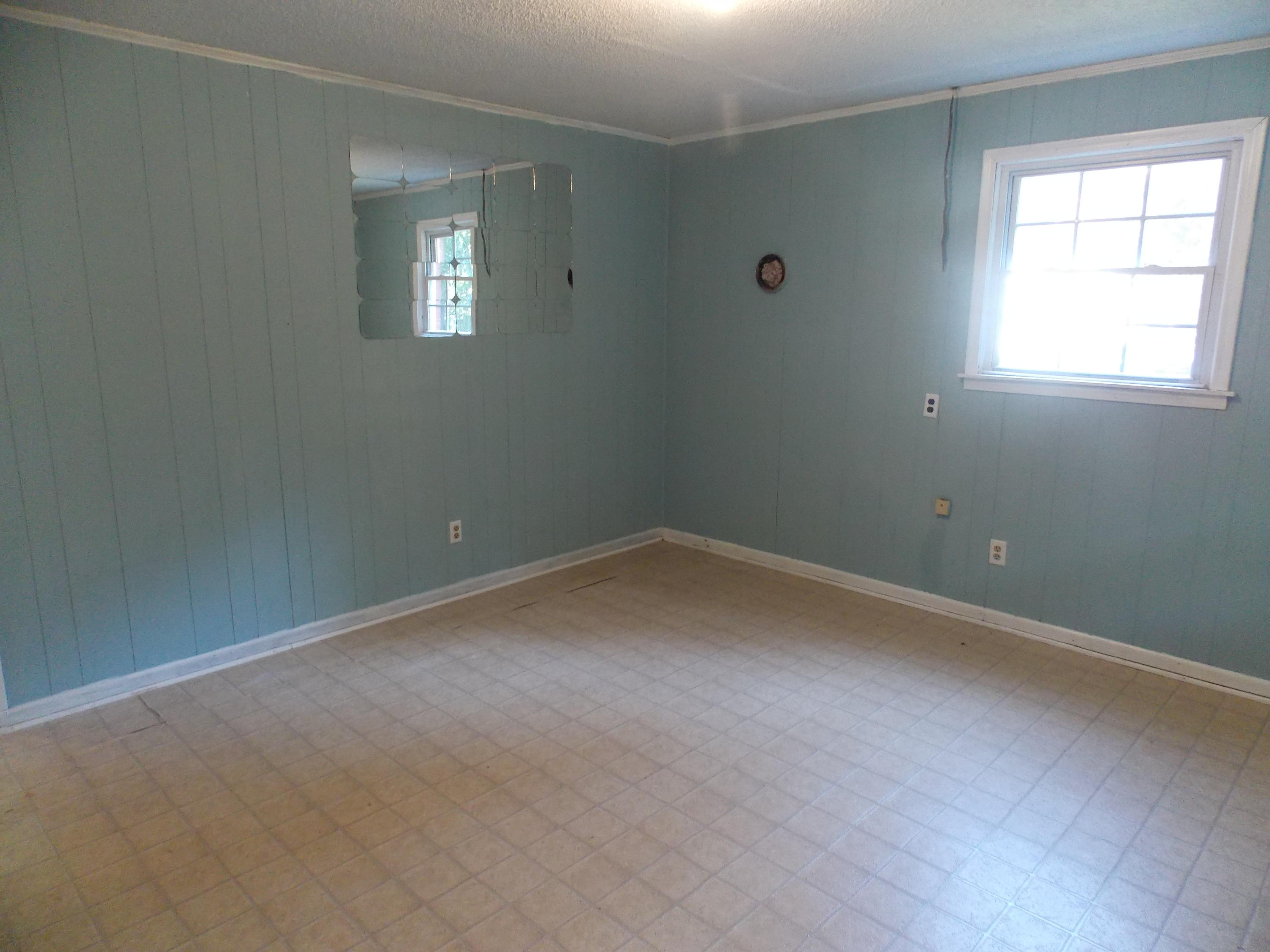 364 Willis Road St. George, SC 29477 - Photo 4 of 12 364-4 fam rm