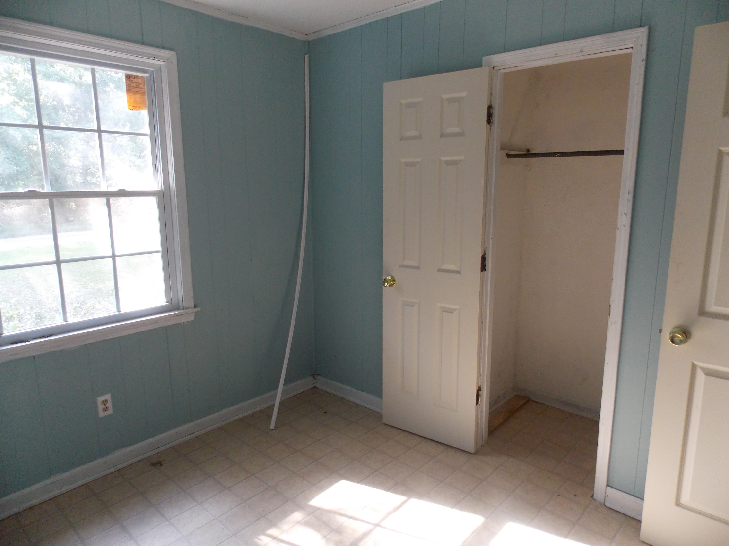 364 Willis Road St. George, SC 29477 - Photo 7 of 12 364-7 bd rm # 1
