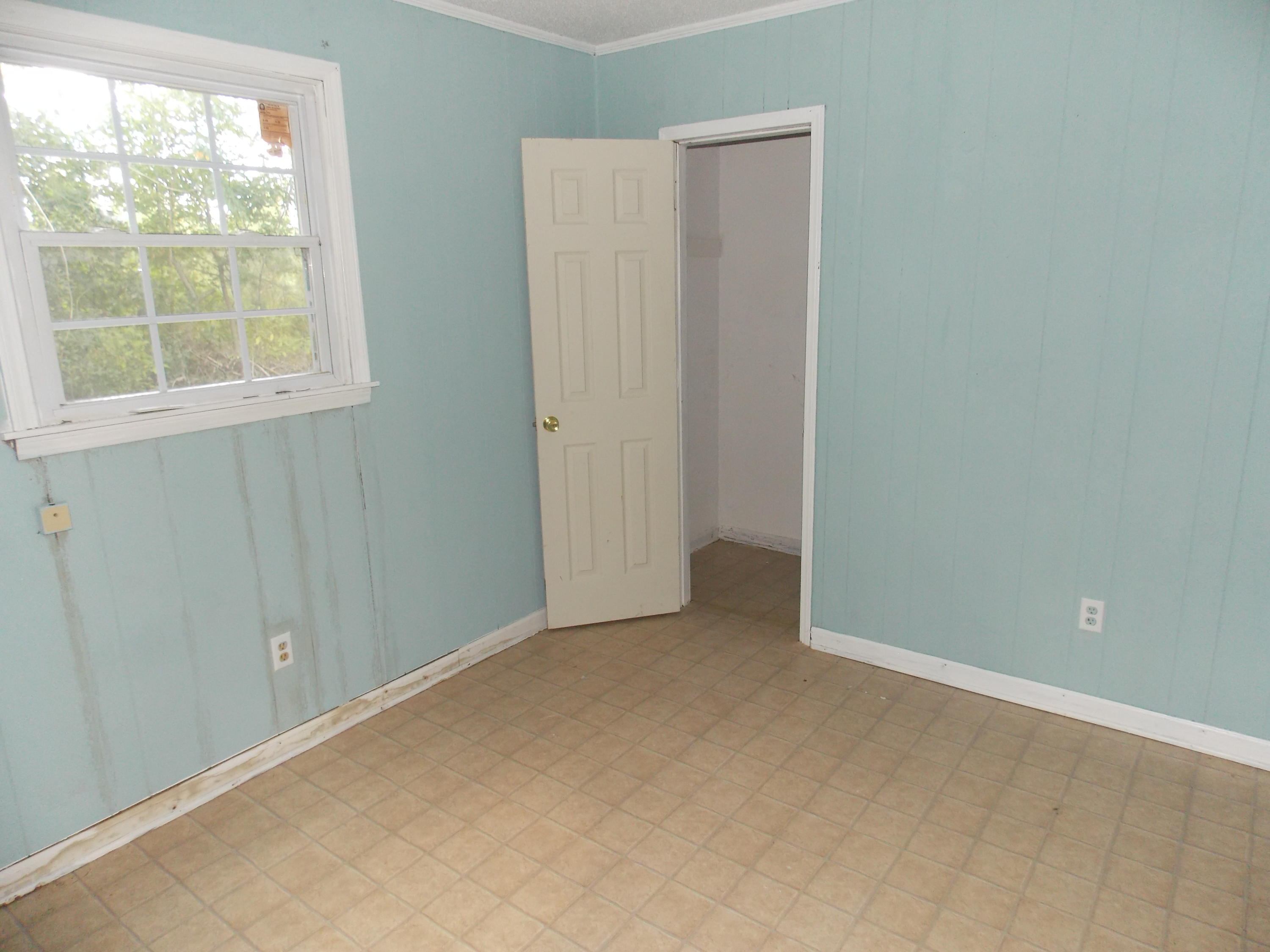 364 Willis Road St. George, SC 29477 - Photo 10 of 12 364-10 bd rm # 4
