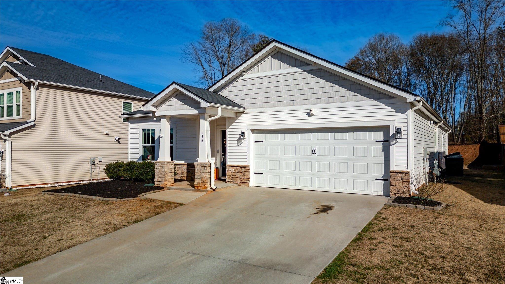 136 Walking Stick Way Pelzer, SC 29669 - Photo 3 of 25
