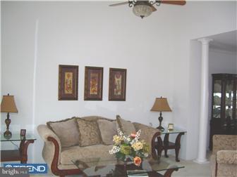 403 Hatteras Road Coatesville, PA 19320 - Photo 3 of 12 Living Room