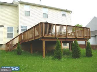 403 Hatteras Road Coatesville, PA 19320 - Photo 6 of 12 Deck