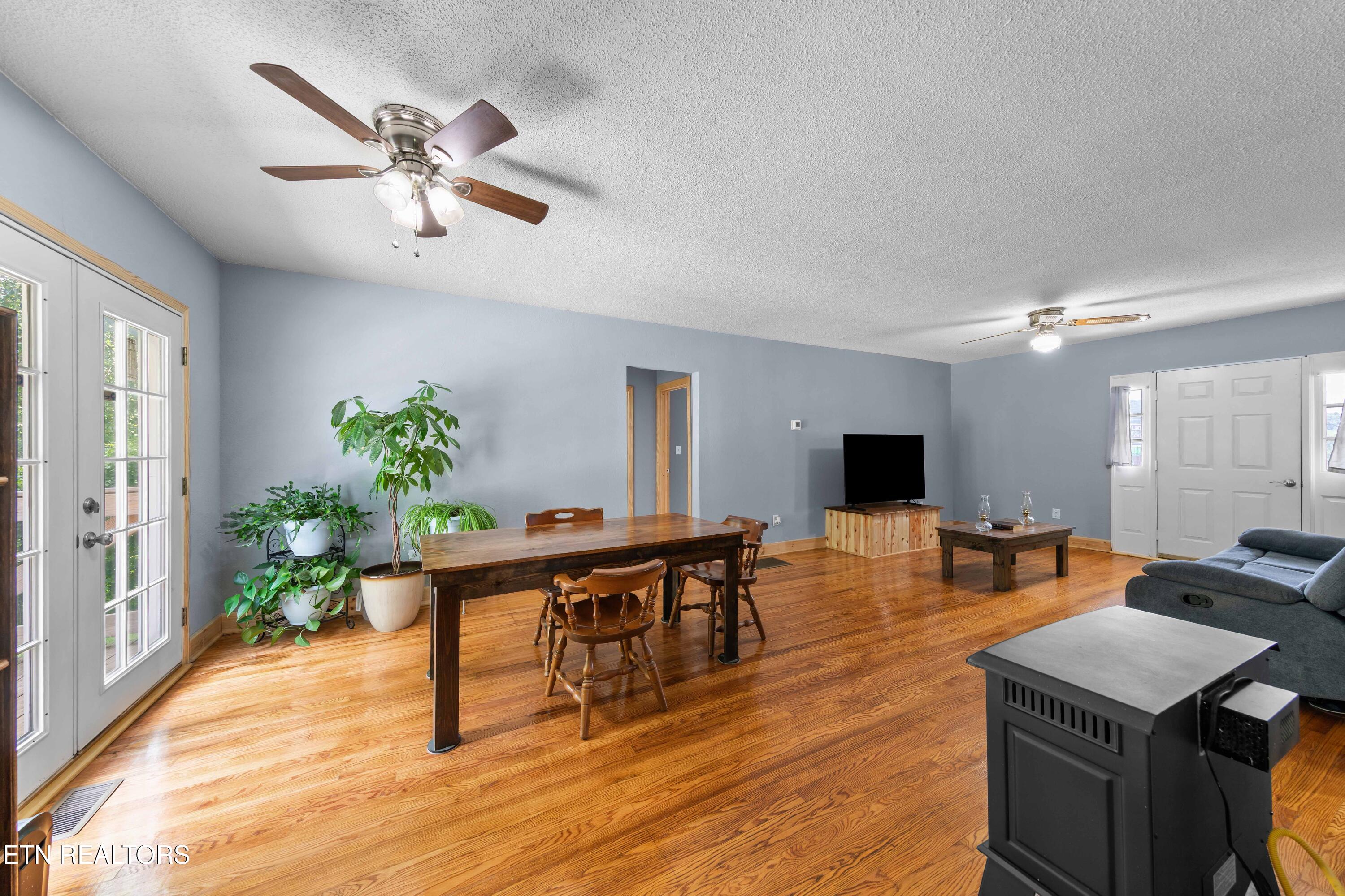 2473 Long Hollow Road La Follette, TN 37766 - Photo 10 of 41 030A4651