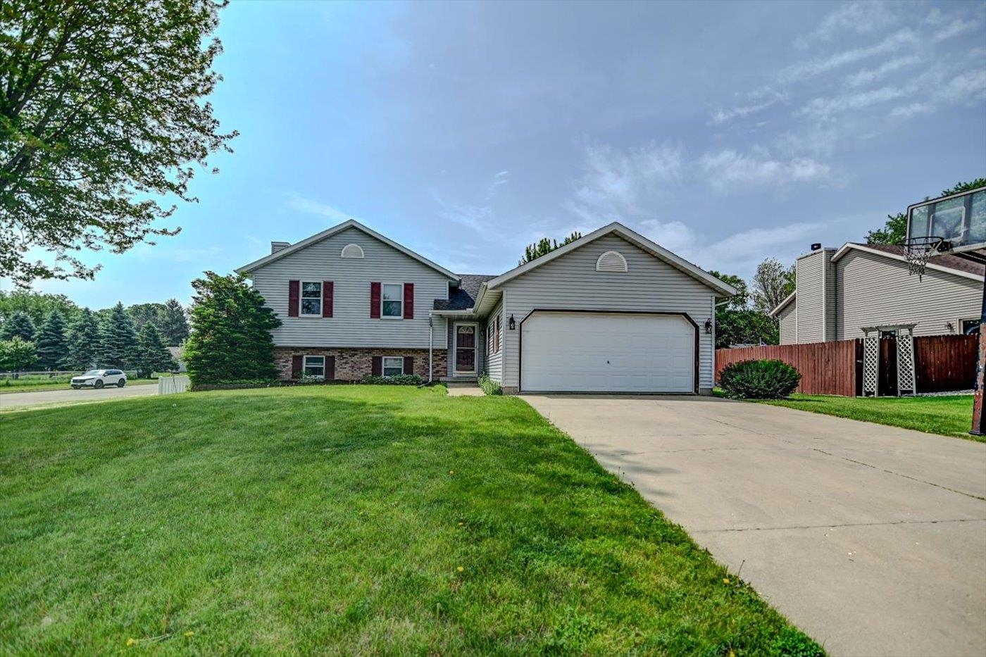 182 Ames Street Oregon, WI 53575 - Photo 1 of 1