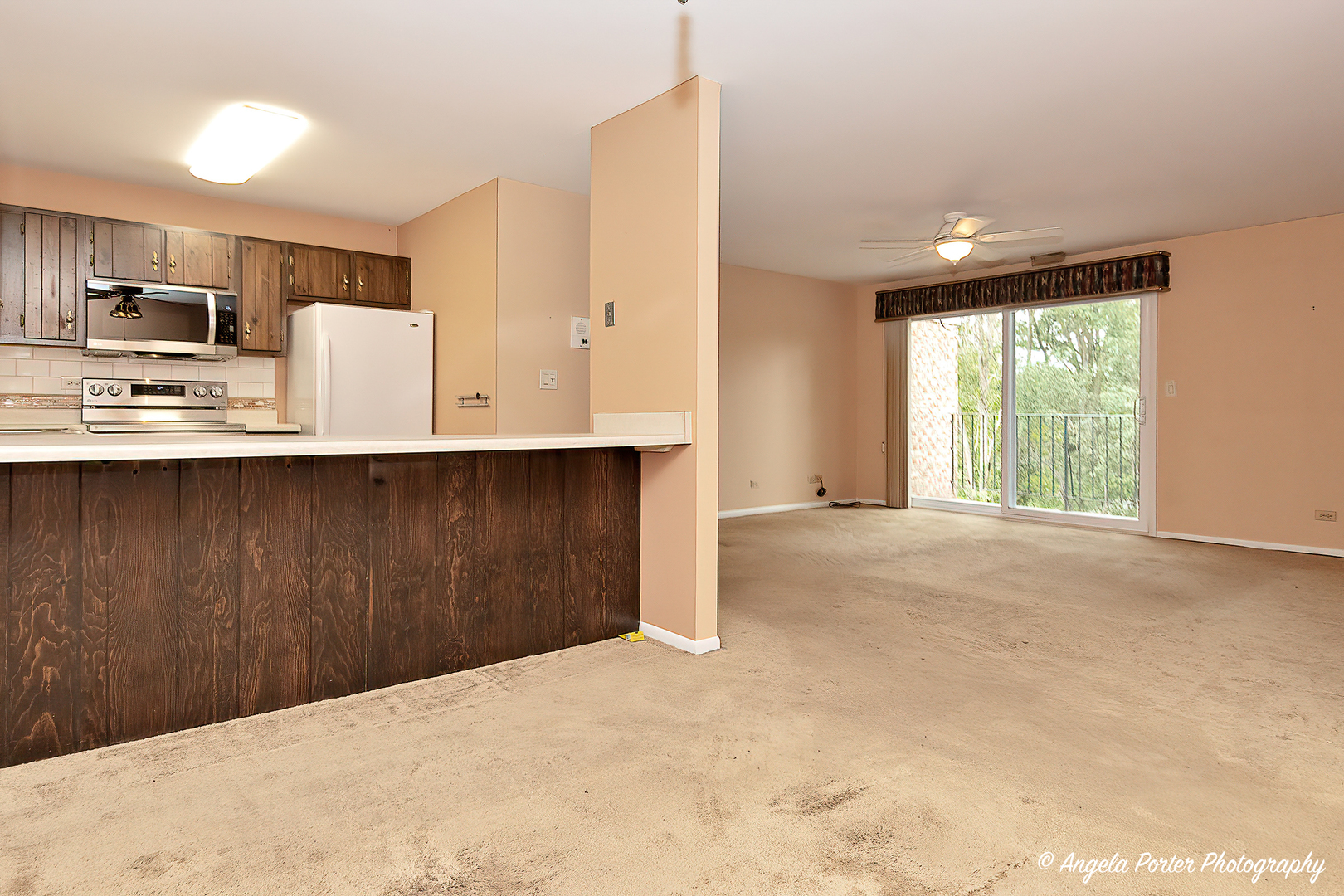 973 Golf Course Road, Unit 7 Crystal Lake, IL 60014 - Photo 13 of 26 Gallery Image 13